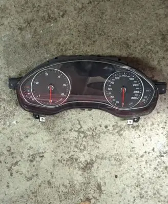Audi A7 S7 4G Speedometer (instrument cluster) 4G8920930P 0263672074