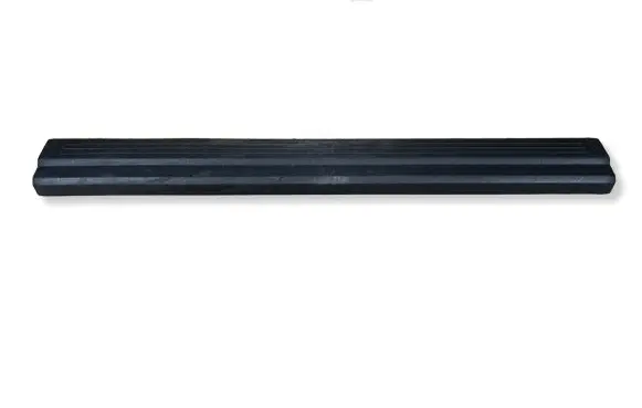 Mercedes-Benz E W212 Front sill trim cover 2126860236