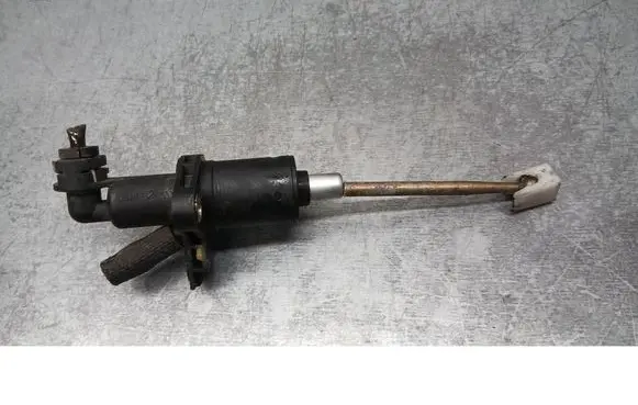 Audi A3 S3 8L Clutch master cylinder 131721388A