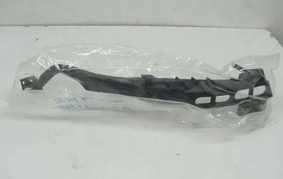 Opel Astra J Front bumper mounting bracket 13368882
