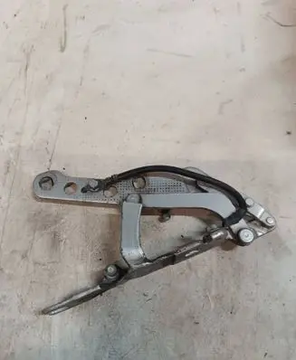 BMW X3 E83 Engine bonnet/hood hinges 3411447