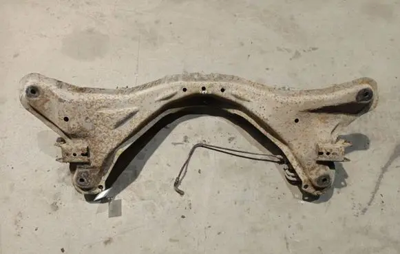 Honda FR-V Rear subframe 
