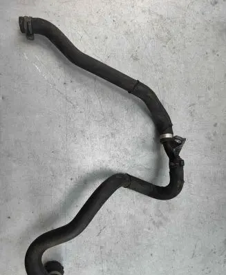 Mercedes-Benz GLC C253 Engine coolant pipe/hose a2538306501