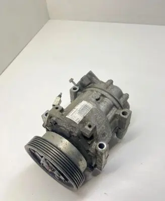 Dacia Duster Air conditioning (A/C) compressor (pump) 926000097R SD7V16 0399306124