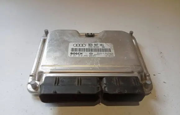 Audi A6 S6 C5 4B Engine control unit/module 8E0907401 28SA5211 0281010492