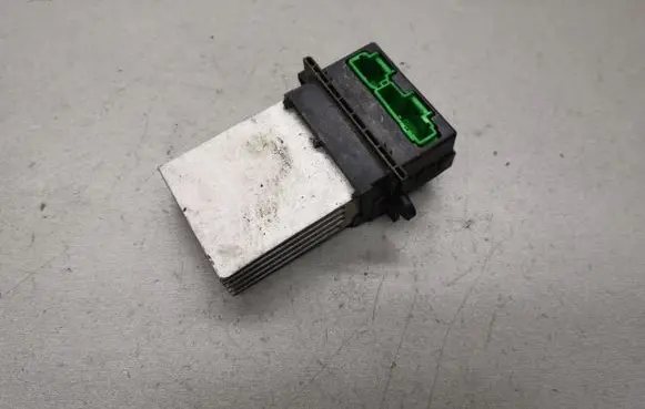 Heater blower motor/fan resistor