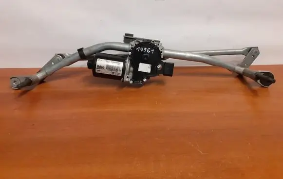 Jaguar XF X250 Front wiper linkage and motor W000060844 10561