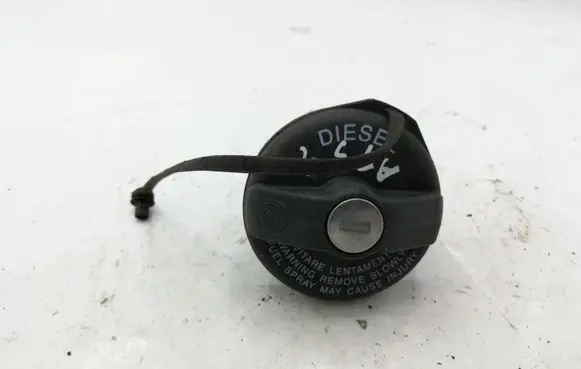 Fiat Grande Punto Fuel tank filler cap NOCODE