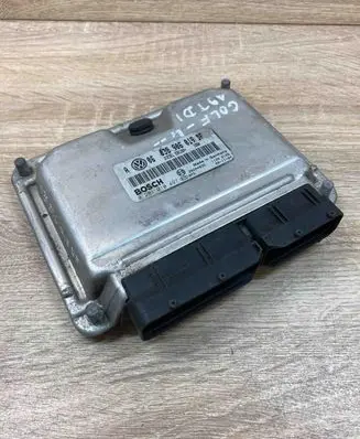 Volkswagen Golf IV Engine control unit/module ECU 038906019DF 0281010497