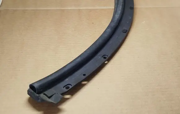 Renault Trafic III (X82) Rubber seal front coupe door 93451821 808302090R