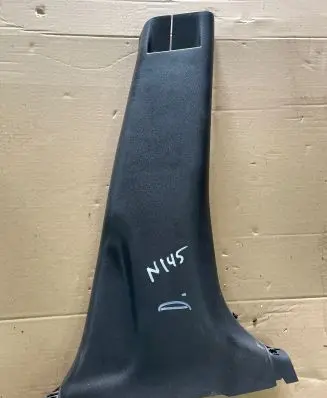 Nissan Juke I F15 (B) pillar trim (bottom) 769151KB0A