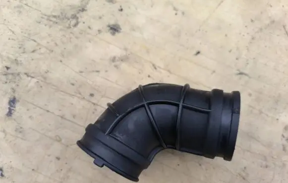 Renault Trafic III (X82) Air intake hose/pipe 90530766 59431