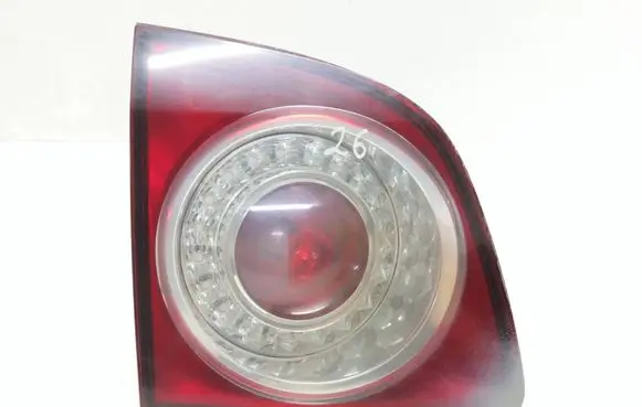 Volkswagen Golf Plus Tailgate rear/tail lights 89035269 5M0945093J