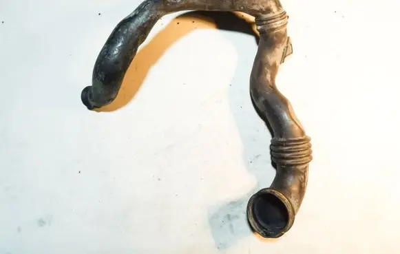 Jaguar S-Type Engine coolant pipe/hose 4R839690AF