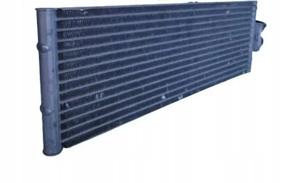 Mercedes-Benz E AMG W212 Transmission/gearbox oil cooler A2125000600