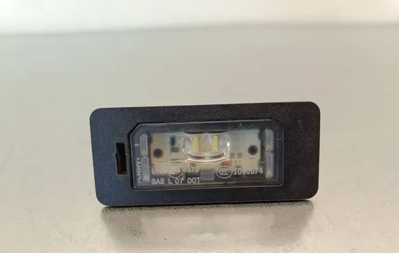 BMW X5 F15 Number plate light 7193293 21015A10