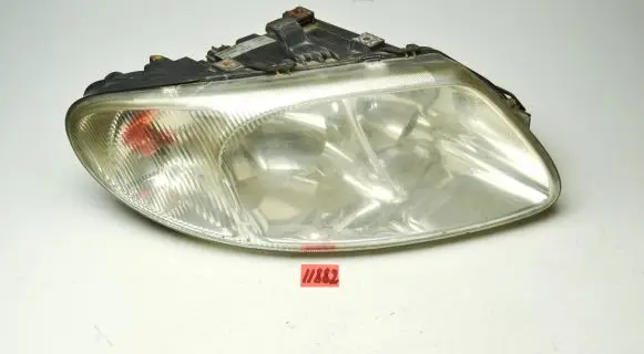 Chrysler Voyager Headlight/headlamp 04857702ABF 5870200000