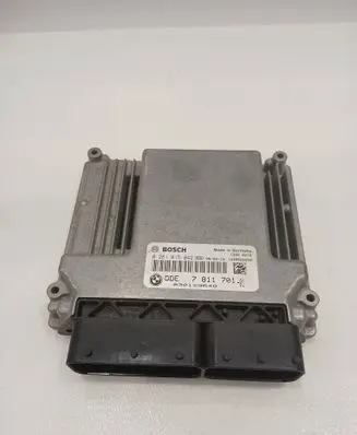 BMW 3 E90 E91 Engine control unit/module 7811701 0281015042 030159648