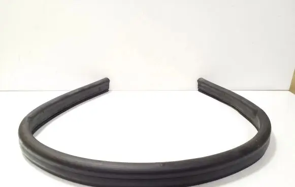 Audi e-tron Engine compartment rubber 4KE823723A