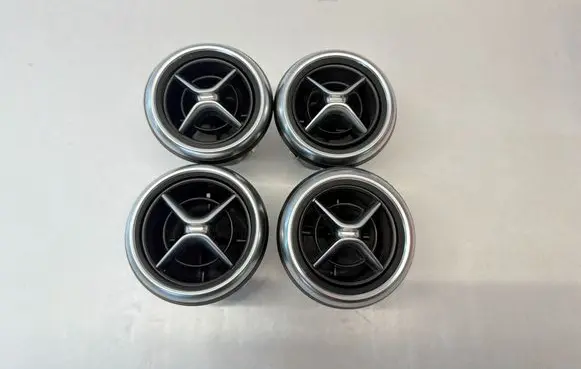 Mercedes-Benz A W176 Dash center air vent grill A1768300754