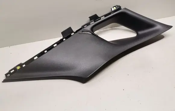 Lexus RX V (D)pillar trim (top) 6247048290