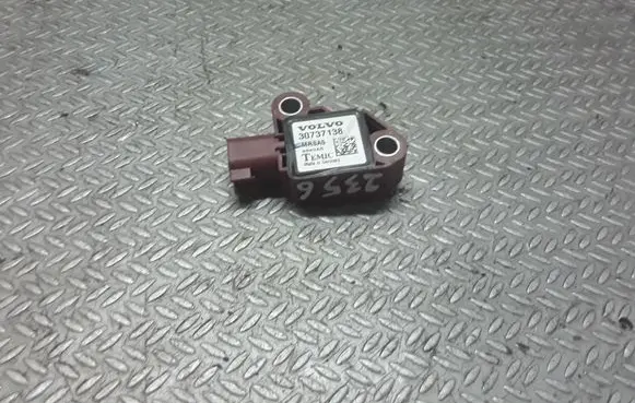 Volvo V50 Airbag deployment crash/impact sensor 30737138