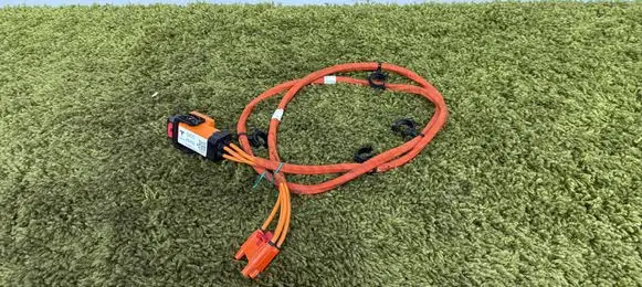 Tesla Model 3 Electric car charging cable 1509395-10-b