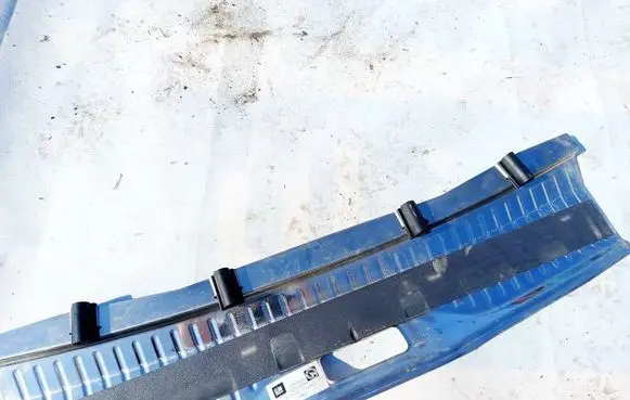 Opel Astra H Other trunk/boot trim element 13203619