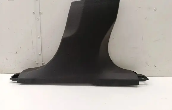 Volvo XC60 (B) pillar trim (bottom) 31425698