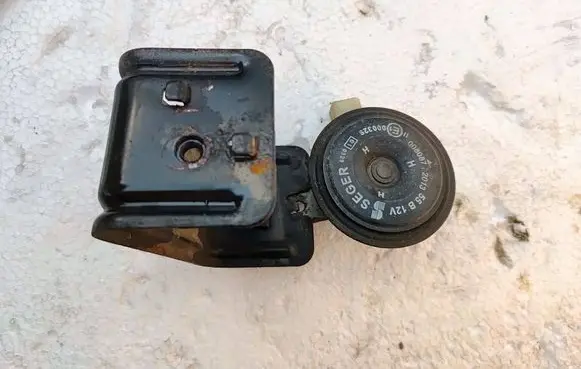 Renault Kangoo II Horn signal 62G000