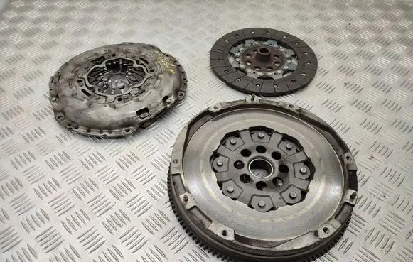 Renault Master III Clutch set kit 123106337R