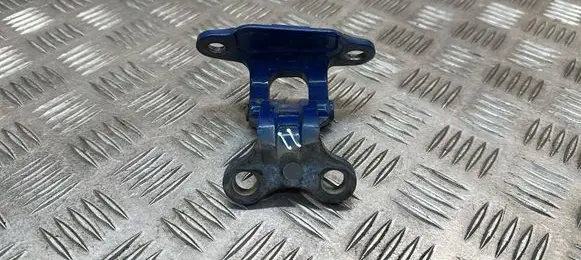 Lexus UX Front door lower hinge