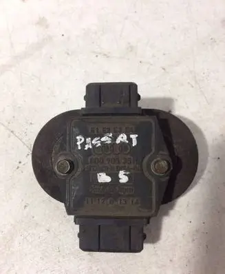 Volkswagen PASSAT B5 Ignition amplifier control unit 8D0905351