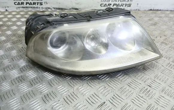 Volkswagen PASSAT B5.5 Headlight/headlamp