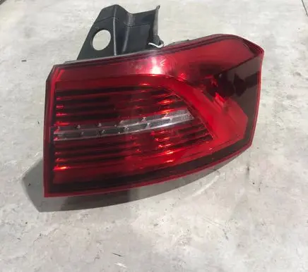 Volkswagen PASSAT B8 Rear/tail lights 3G9945208