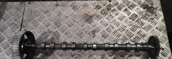 Volvo V70 Camshaft 30777262