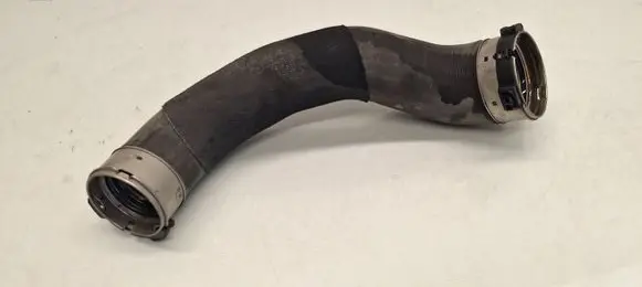 BMW X1 F48 F49 Intercooler hose/pipe 7637197