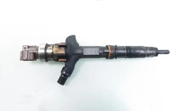Toyota Corolla E120 E130 Fuel injector 2367027020