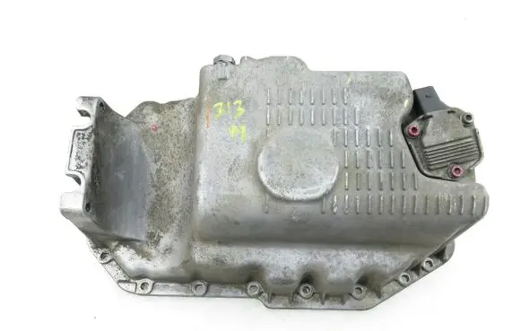 Volkswagen Golf IV Oil sump 030103603P