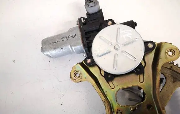 Subaru Impreza III Front door window regulator motor 40901gb