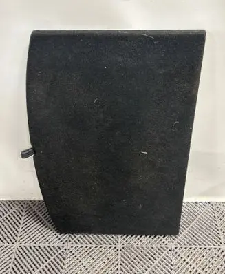 Trunk/boot floor carpet liner