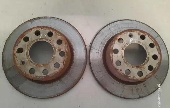 Skoda Octavia Mk2 (1Z) Rear brake disc