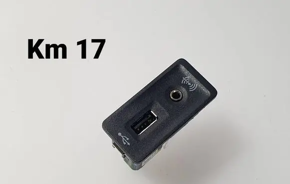 Volkswagen PASSAT B8 USB socket connector 5G0035222E 5Q0035726E