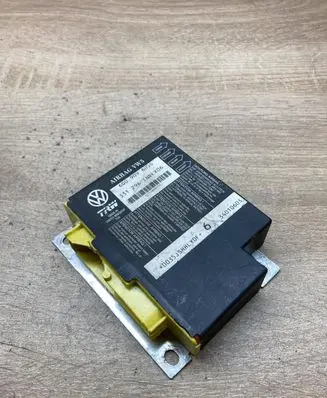 Volkswagen Polo IV 9N3 Airbag control unit/module 6Q0909605S 331296