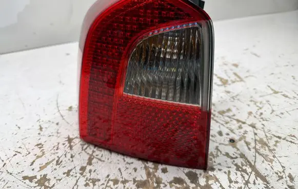 Volvo XC70 Rear/tail lights 