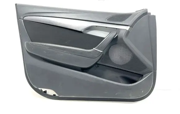Hyundai i40 Front door card panel trim 823303Z000 823703Z000
