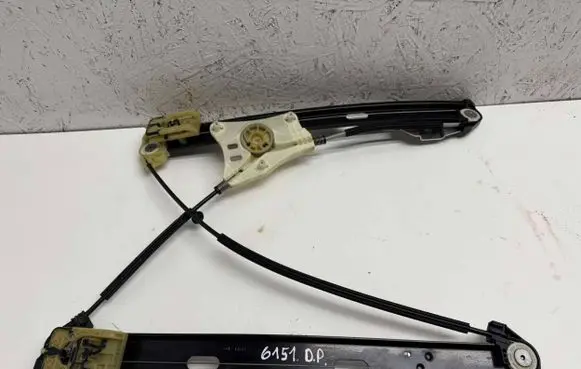Seat Arona Front door electric window regulator 6F9837462 SE21606S