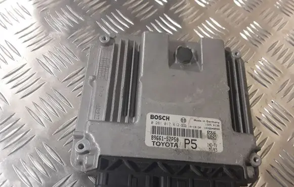 Toyota Verso-S Engine control unit/module