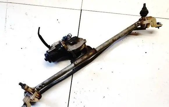 Suzuki Swift I Front wiper linkage and motor