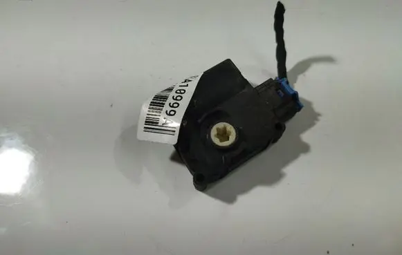 Audi A8 S8 D3 4E Air flap motor/actuator 